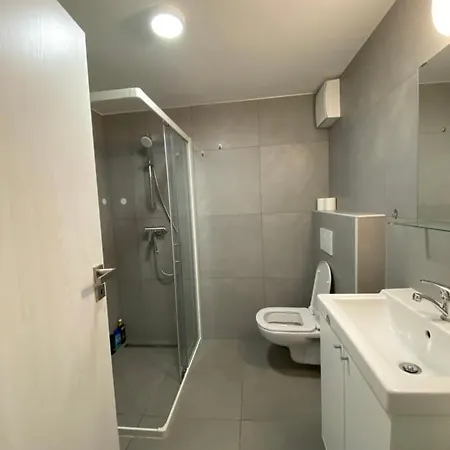 Ada - 4 Cosy Apartmán *