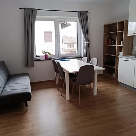 Ada - 4 Cosy Apartmán *
