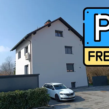 Ada - 4 Cosy Apartmán Lublaň