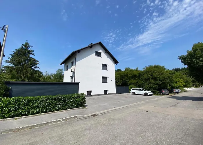 Ada - 4 Cosy * ليوبليانا