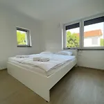 Ada - 4 Cosy Lägenhet *