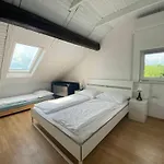Ada - 4 Cosy Lägenhet Ljubljana