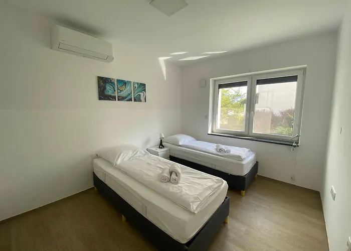 Ada - 4 Cosy Lubiana